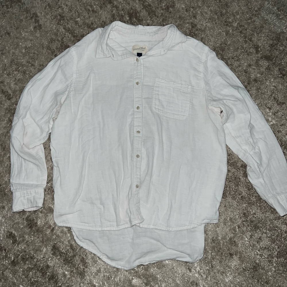White button up shirt women’s
